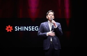 thumbnail - 정용진도 역사 수업 받는다...신세계, '탱크 데이' 후폭풍 정면 돌파