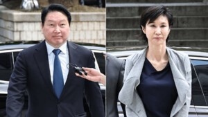 thumbnail - 최태원, 노소영에 9440억원 실탄 필요…SK 지분 매각 대신 '대출·배당·실트론' 카드 꺼낼까