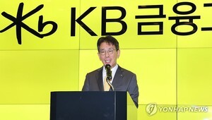 thumbnail - KB발 '세대교체'…금융권 CEO 연임 공식 깨지나