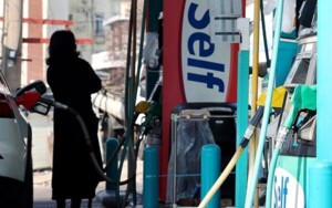 thumbnail - 19주 연속 내린 기름값…유가 안정세 속 '정책 효과' 겹쳐