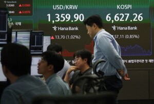 thumbnail - 원화 강세에 엇갈린 업종…항공주 웃고 해운주는 부담