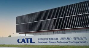 thumbnail - CATL, 3Q 실적 부진에 주가 '12% 급락'…中 배터리주 동반 약세