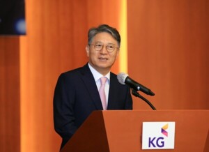 곽재선, 올해 32만대 판매 목표 숨 고르기...'수출 회사'로 체질 바꿨다 - 뉴스 썸네일 이미지