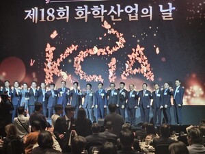 thumbnail - 사업재편·스페셜티로 돌파구 찾는 석화업계…